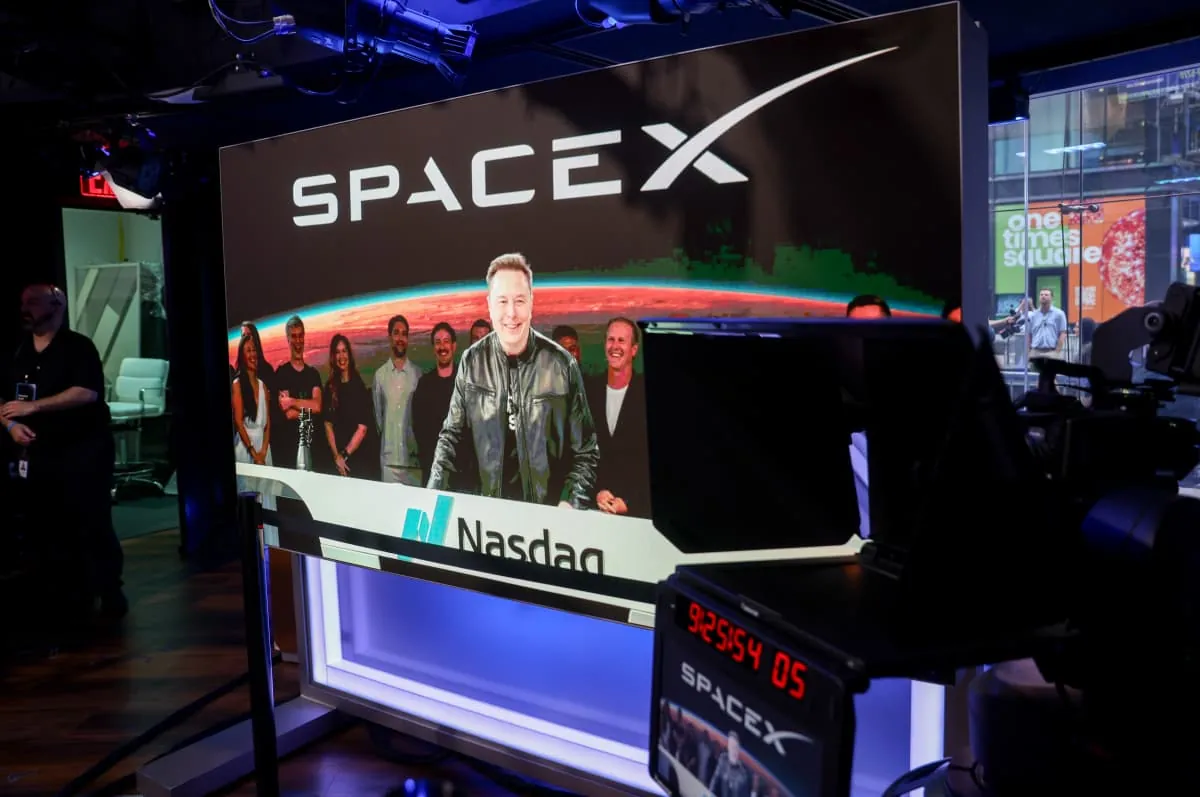 觀點：Obviously SpaceX and Tesla Will Merge